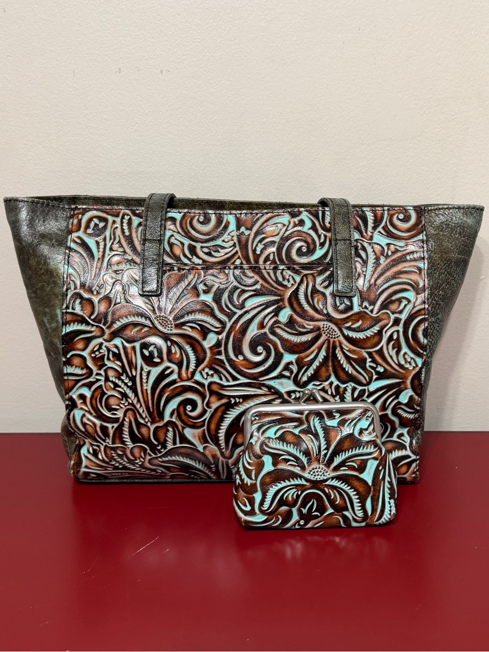 PATRICIA NASH Varsi Turquoise Tooled Tote / Coin Purse Set